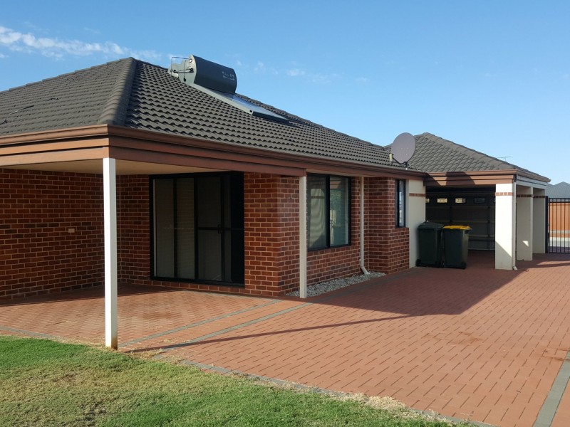 127 Fruit Tree Crescent, Forrestfield WA 6058