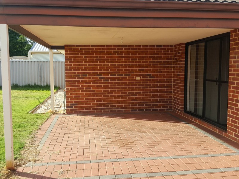 127 Fruit Tree Crescent, Forrestfield WA 6058