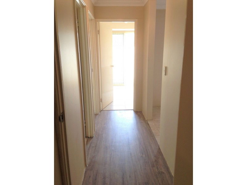 8/250 Belgravia Street, Cloverdale WA 6105