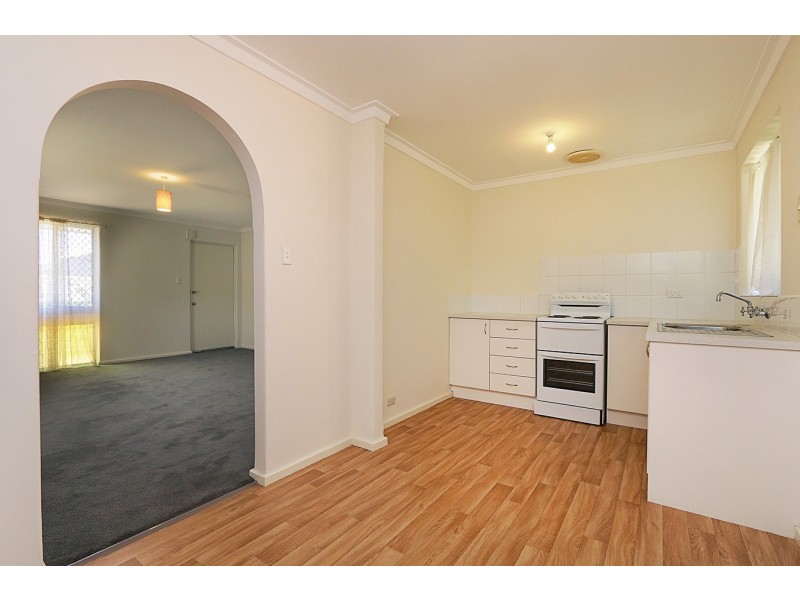 96B Alexander Road, Rivervale WA 6103