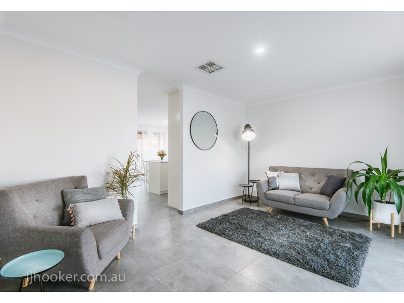 63 Flowerwood Way, Huntingdale WA 6110