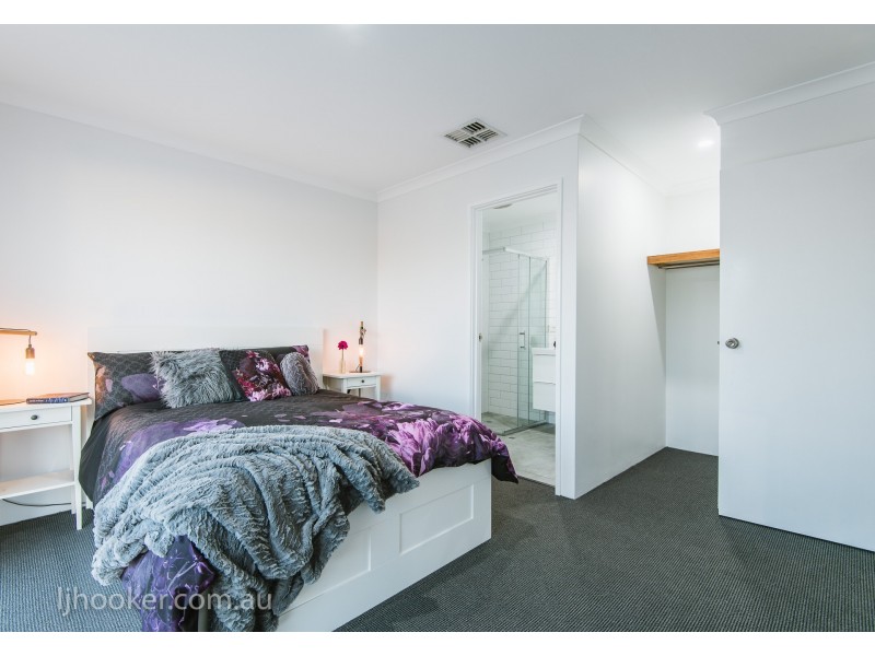 63 Flowerwood Way, Huntingdale WA 6110