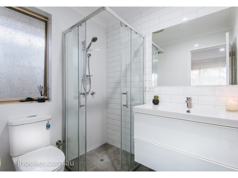 63 Flowerwood Way, Huntingdale WA 6110