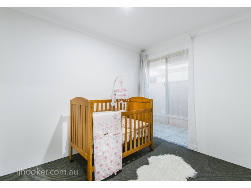 63 Flowerwood Way, Huntingdale WA 6110