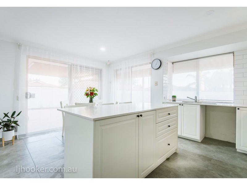 63 Flowerwood Way, Huntingdale WA 6110