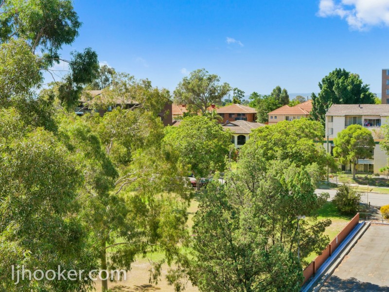 701/69 King George Street, Victoria Park WA 6100