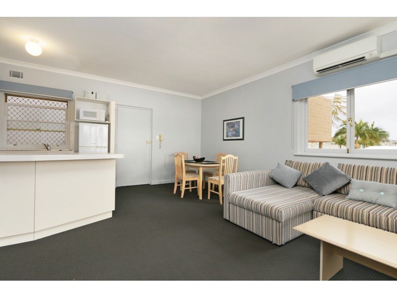 8/37 Mill Point Road, South Perth WA 6151