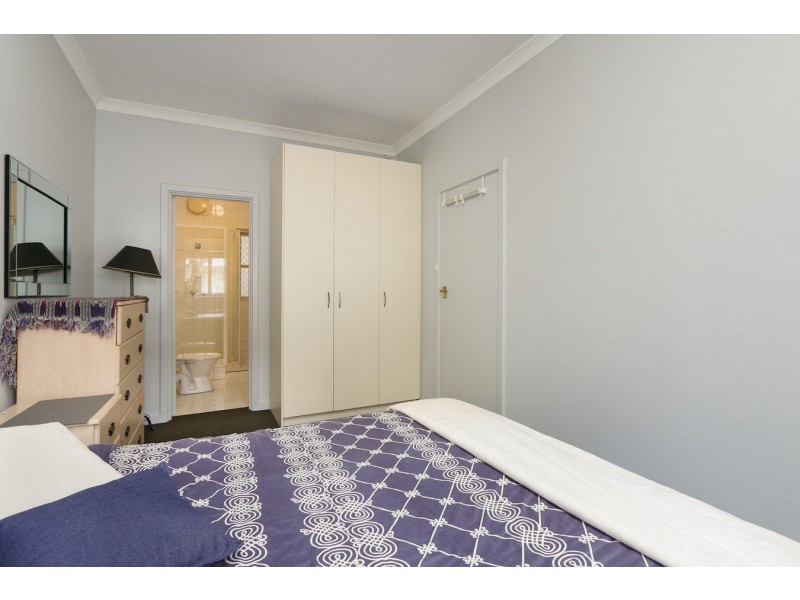 8/37 Mill Point Road, South Perth WA 6151