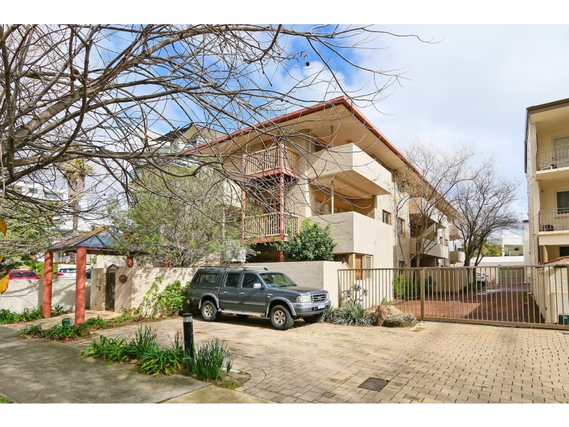 8/37 Mill Point Road, South Perth WA 6151