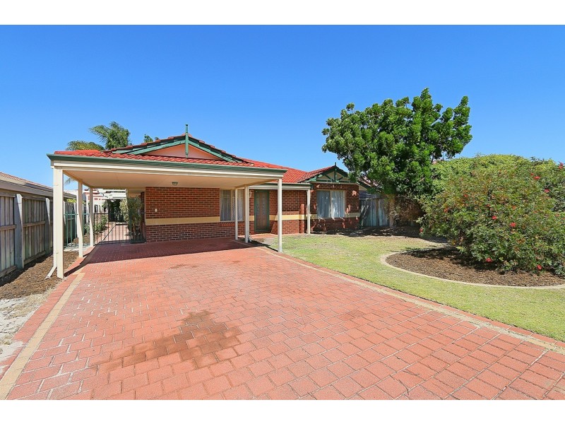 38 Fringe Lily Crescent, Ellenbrook WA 6069