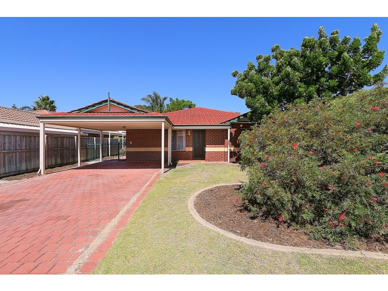 38 Fringe Lily Crescent, Ellenbrook WA 6069