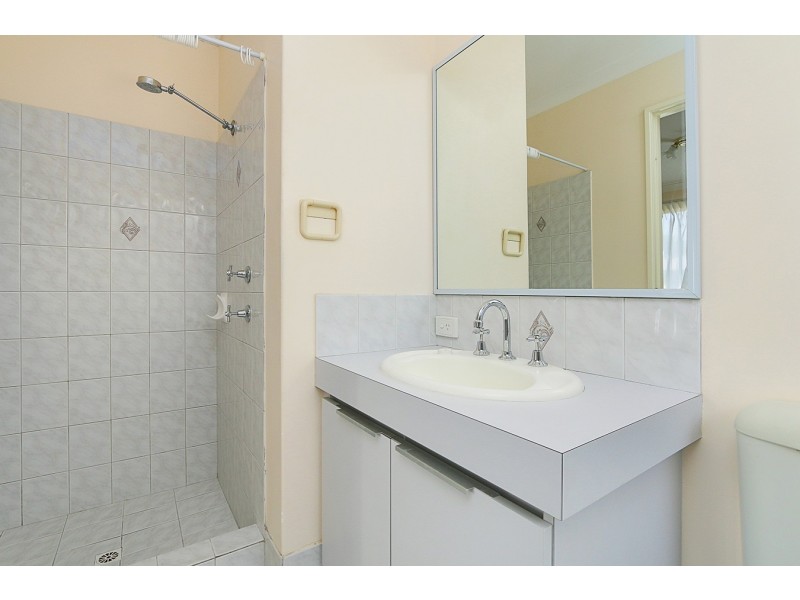 38 Fringe Lily Crescent, Ellenbrook WA 6069