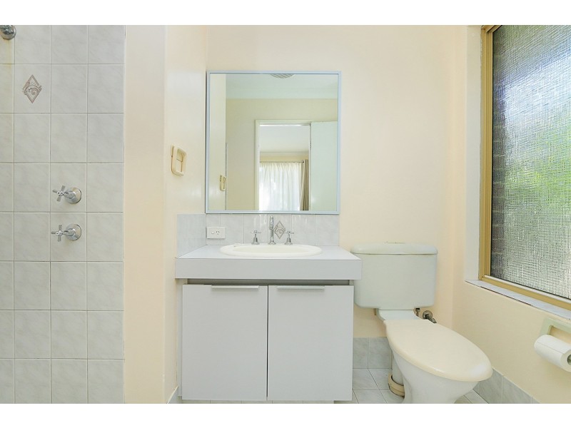 38 Fringe Lily Crescent, Ellenbrook WA 6069