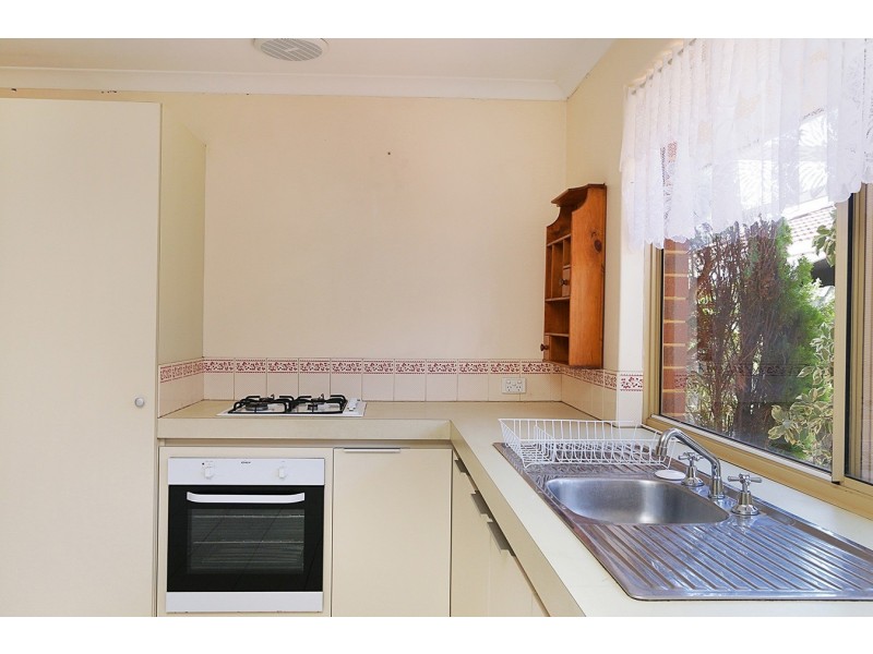 38 Fringe Lily Crescent, Ellenbrook WA 6069