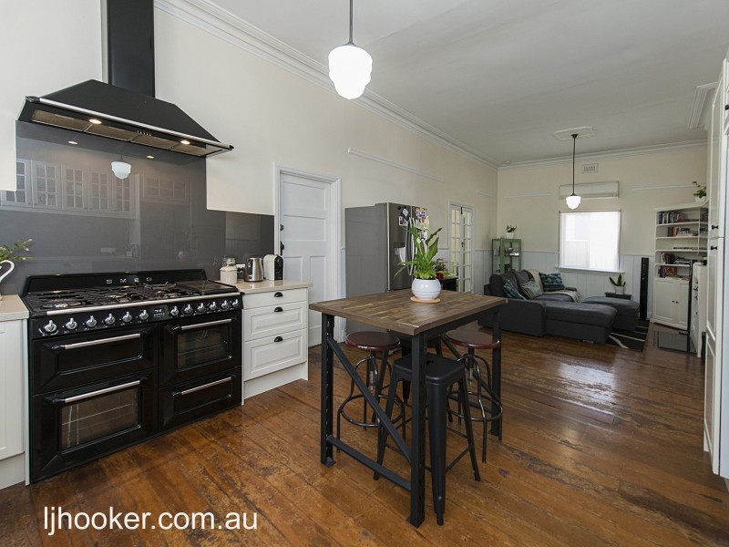 240 Berwick Street, Victoria Park WA 6100