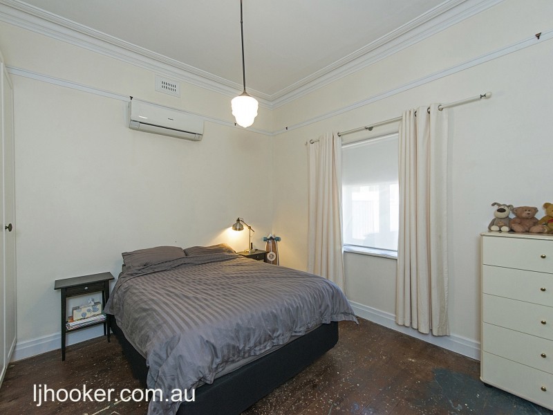 240 Berwick Street, Victoria Park WA 6100