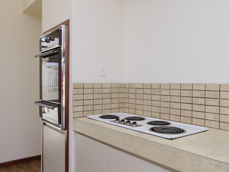 2/27 South Terrace, Como WA 6152