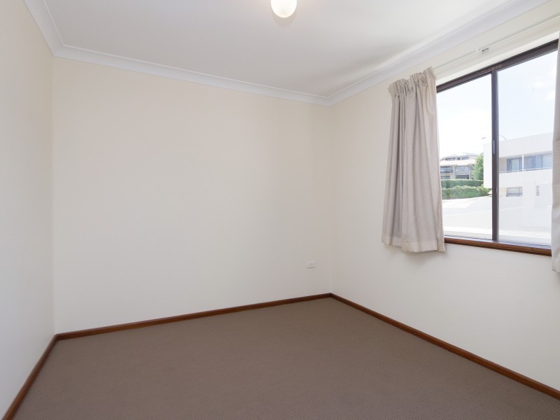 2/27 South Terrace, Como WA 6152