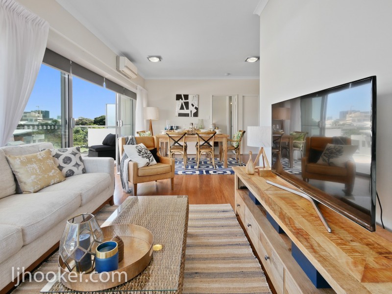 FOR DISPLAY 44/180 Stirling Street, Perth WA 6000