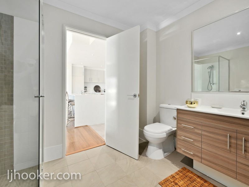 FOR DISPLAY 44/180 Stirling Street, Perth WA 6000