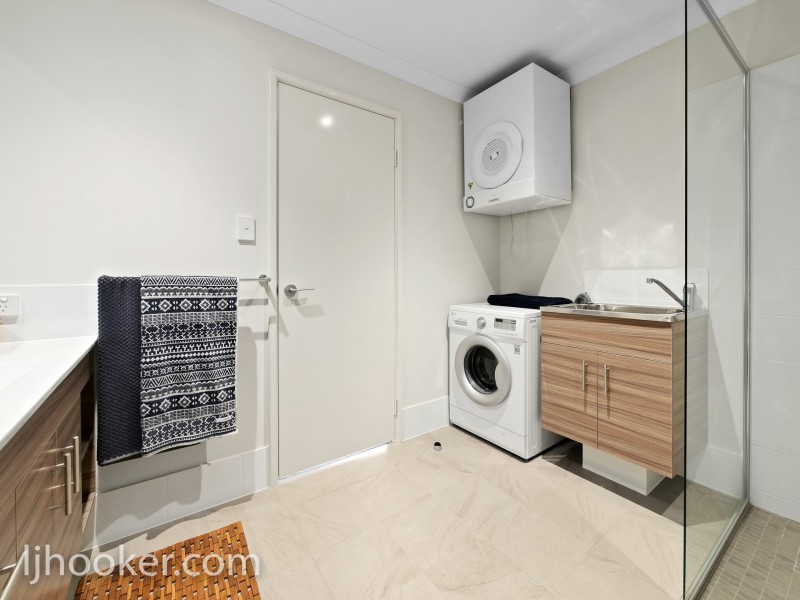 FOR DISPLAY 44/180 Stirling Street, Perth WA 6000