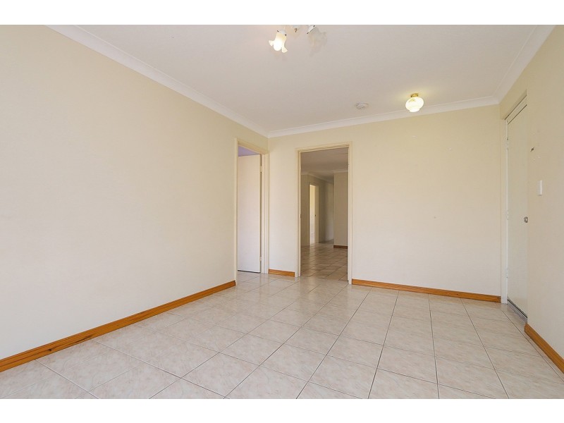 25 Osprey Circle, Ballajura WA 6066