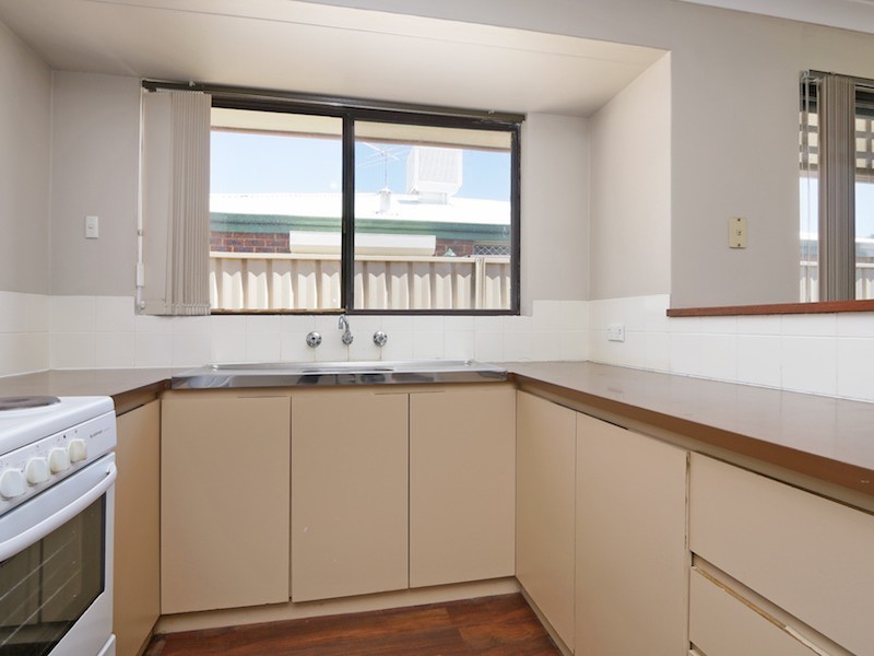 77 Thomas Street, East Cannington WA 6107