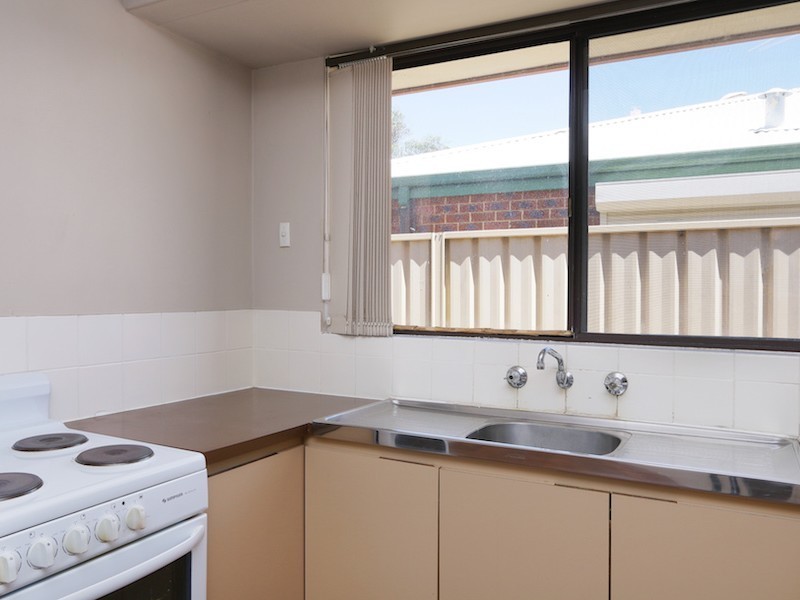 77 Thomas Street, East Cannington WA 6107