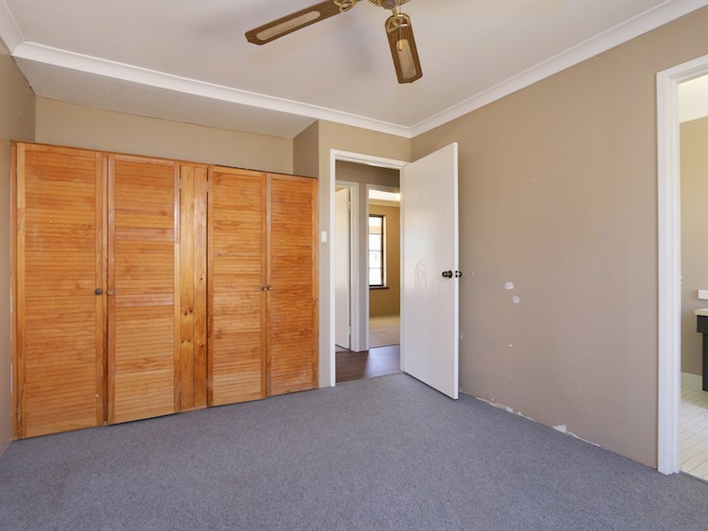 77 Thomas Street, East Cannington WA 6107