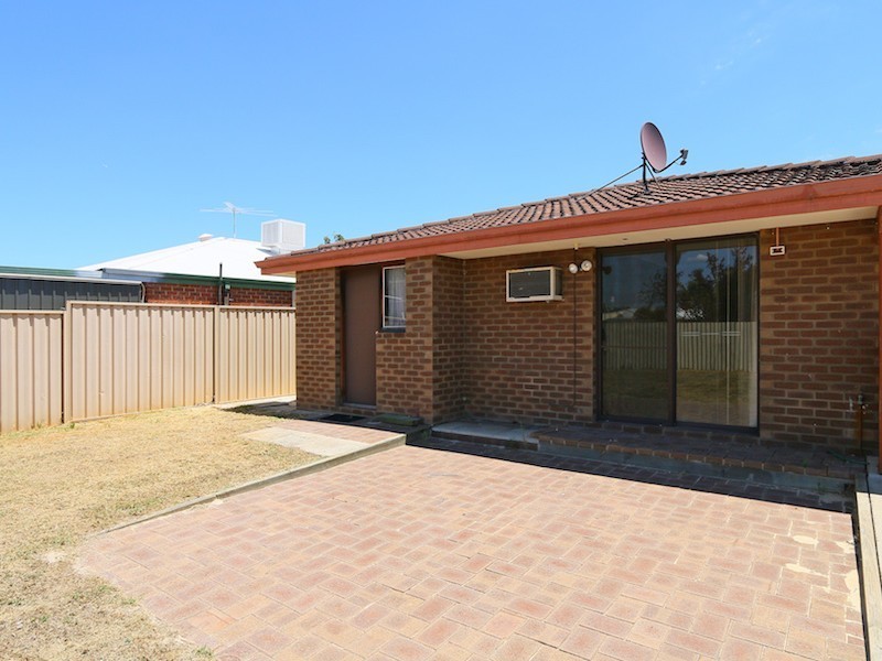 77 Thomas Street, East Cannington WA 6107