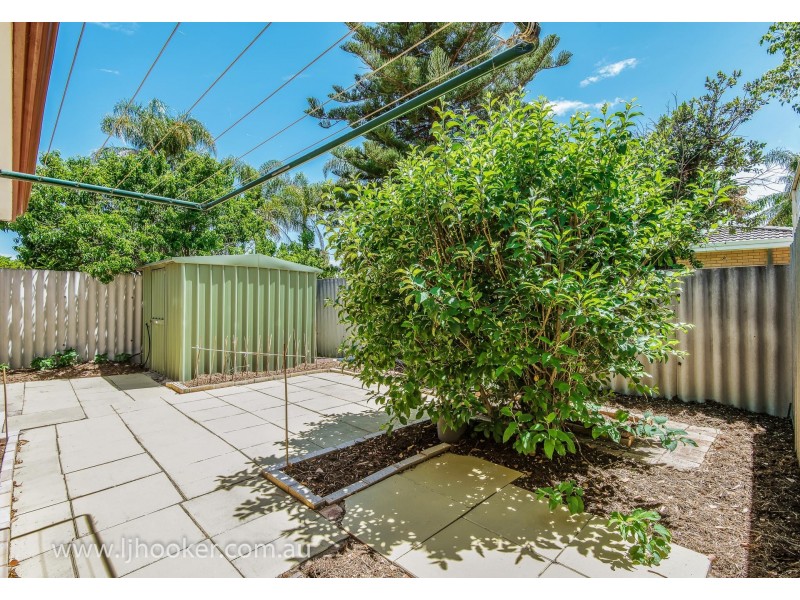 1/12 Kaliamba Court, Cannington WA 6107
