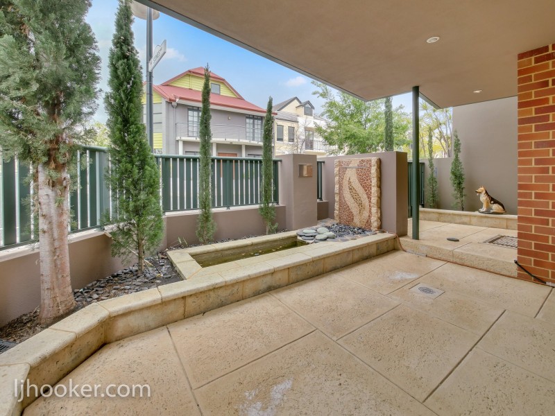 33 Tully Road, East Perth WA 6004