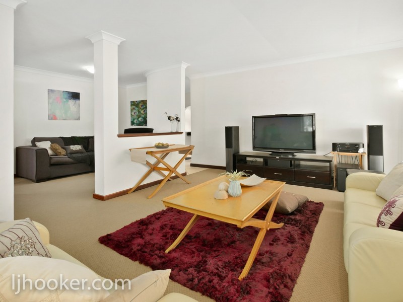 122 Darley Circle, Bull Creek WA 6149