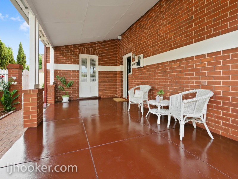 89 Sunbury Road, Victoria Park WA 6100