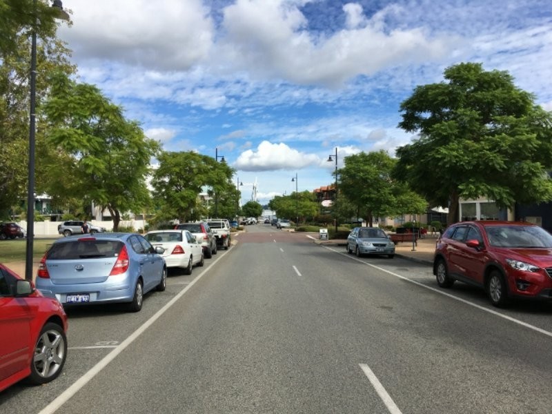 15/11 Preston Street, Como WA 6152