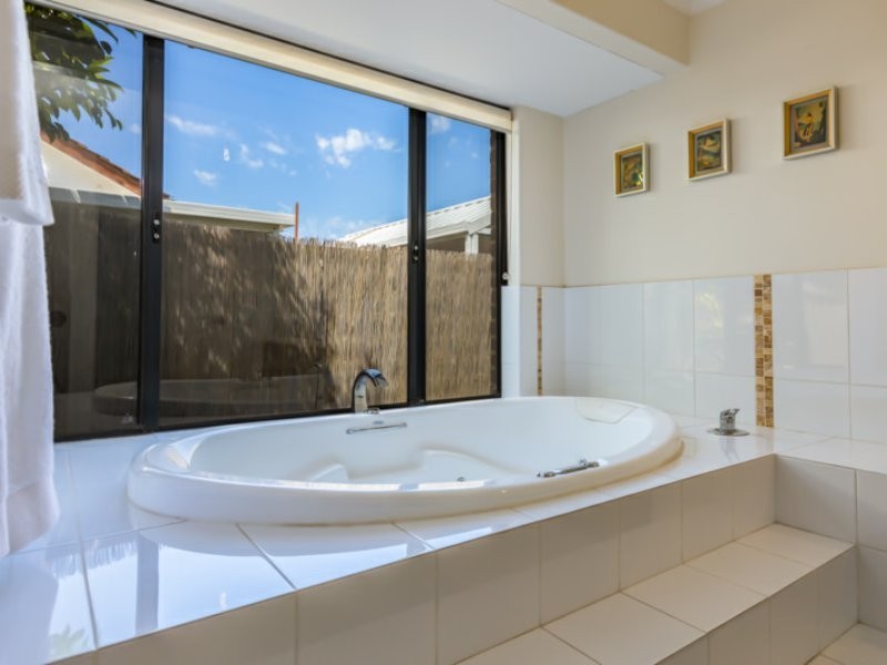 4 Martin Avenue, Rivervale WA 6103