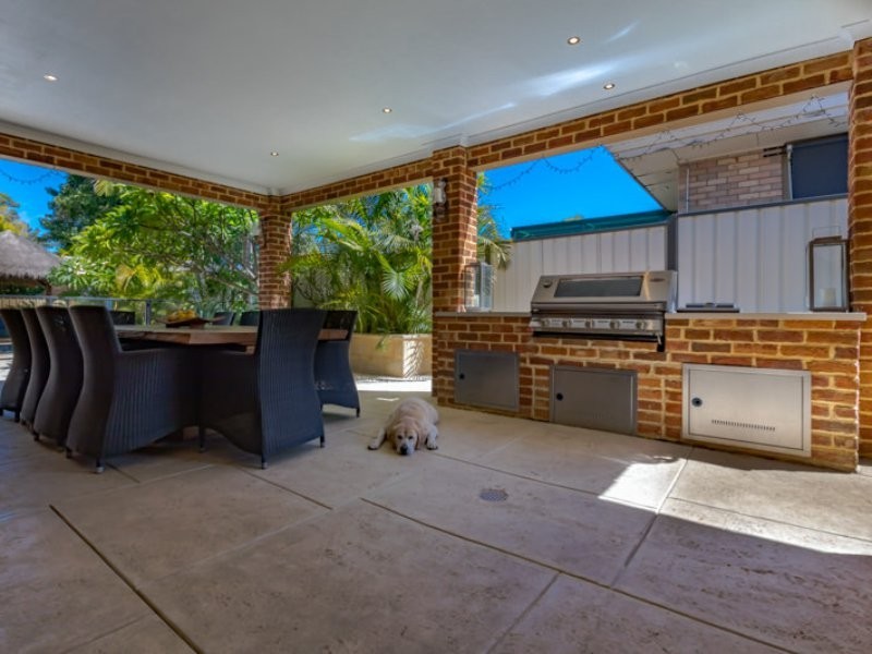 4 Martin Avenue, Rivervale WA 6103