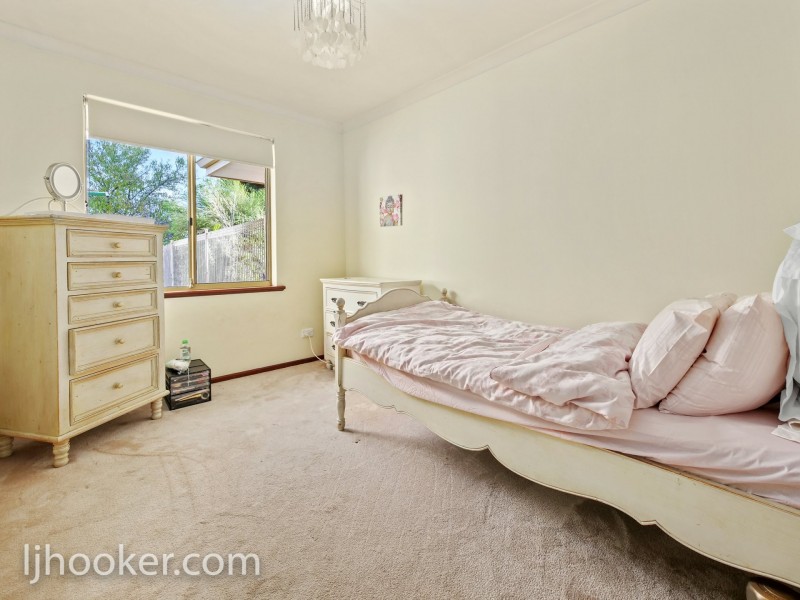 6 Wedge Place, Bentley WA 6102