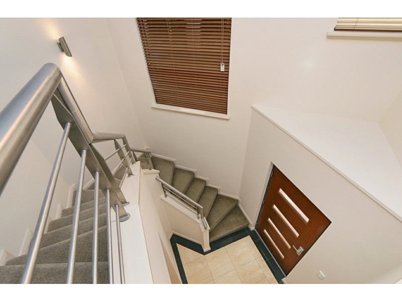 2/125 Hensman Street, South Perth WA 6151