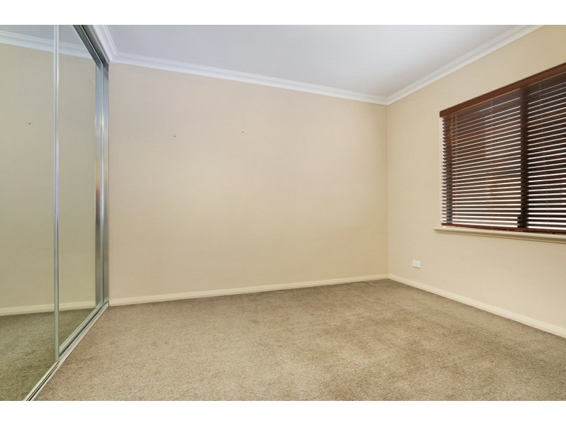 2/125 Hensman Street, South Perth WA 6151