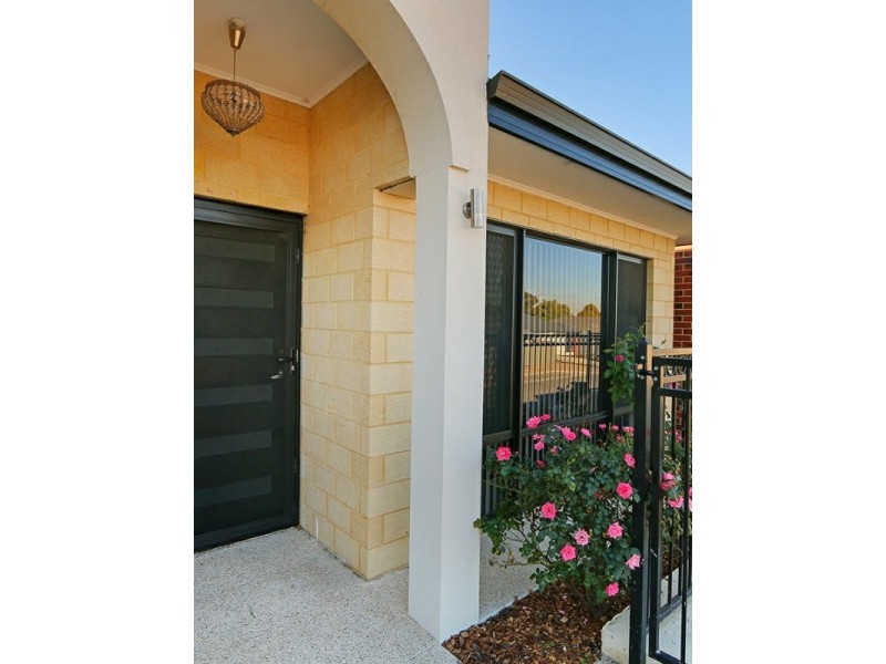 46 Jubilee Avenue, Success WA 6164