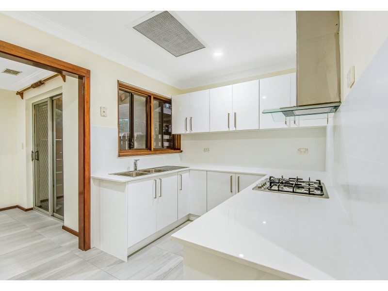 8 Bossea Place, Ferndale WA 6148