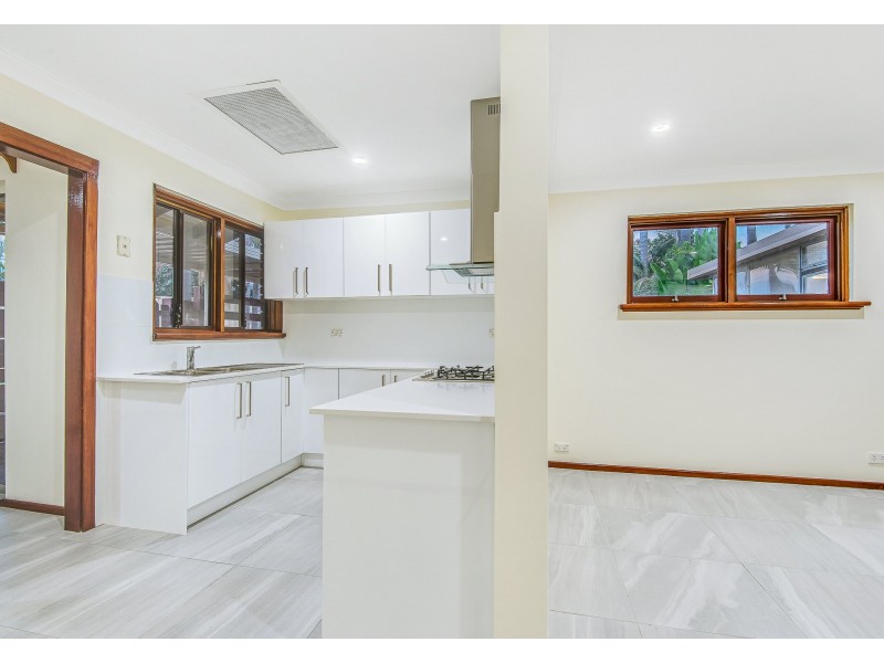 8 Bossea Place, Ferndale WA 6148