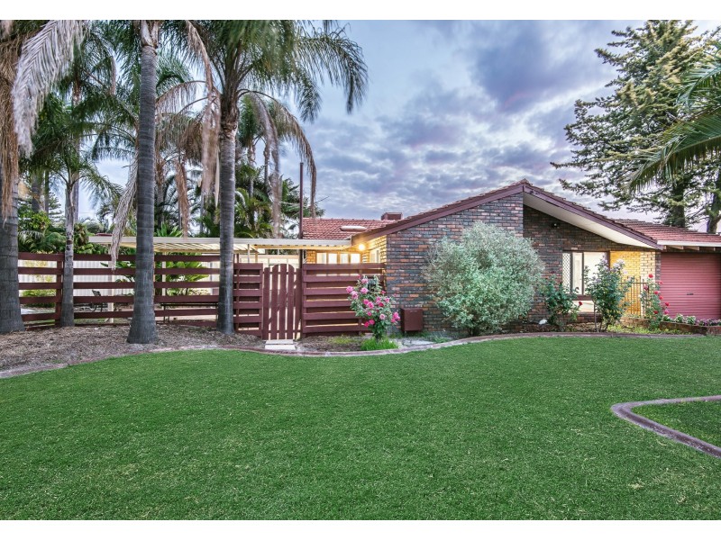 8 Bossea Place, Ferndale WA 6148