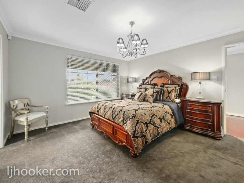 11 Riverview Rise, Wilson WA 6107