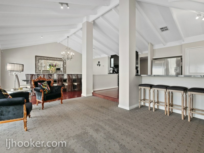 11 Riverview Rise, Wilson WA 6107