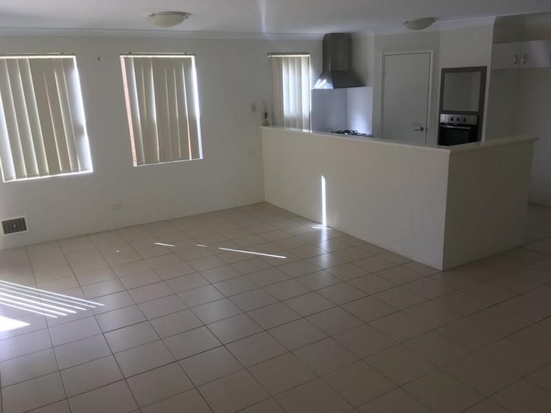 17/17-21 Third Avenue, Kelmscott WA 6111