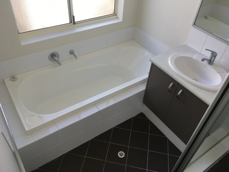 17/17-21 Third Avenue, Kelmscott WA 6111