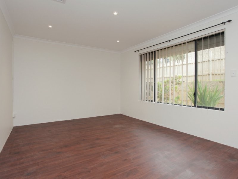 163B Woodside Street, Doubleview WA 6018