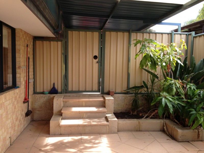 163B Woodside Street, Doubleview WA 6018